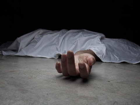 Bakıda 41 yaşlı kişi evində qətlə yetirildi