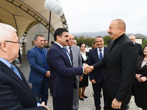 Biz nəyi nə zaman edəcəyimizi yaxşı bilirik