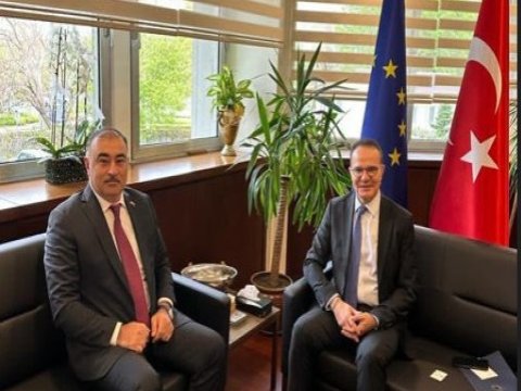 Azərbaycan səfiri Çavuşoğlunun müavini ilə görüşdü 