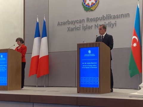 XİN rəhbərləri mətbuat konfransı keçirib - YENİLƏNİB