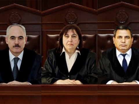 Bakı Ağır Cinayətlər Məhkəməsinin üç hakimi təqaüdə çıxır