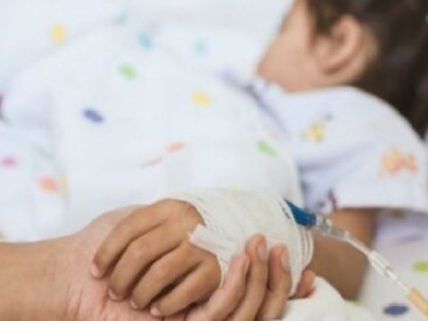 Nəfəs yoluna alça düşən 3 yaşlı uşaq öldü