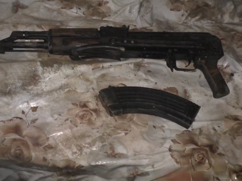 Şəmkirdə “Kalaşnikov” satmaq istəyən şəxs tutuldu