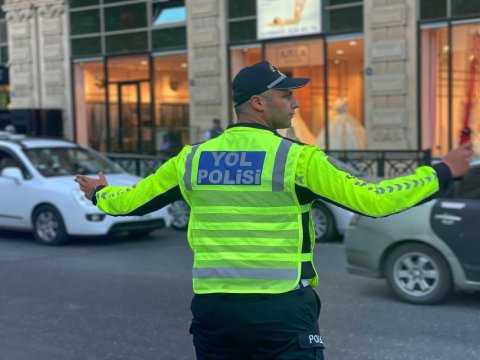 Polis gücləndirilmiş rejimdə xidmət edir - VİDEO