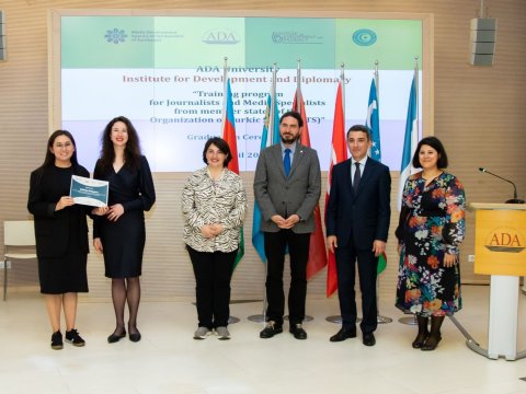 Türkdilli ölkələrin jurnalistləri üçün təlim başa çatdı - FOTOLAR