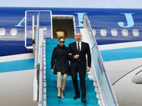 İlham Əliyev birinci xanımla Türkiyəyə getdi - FOTOLAR 