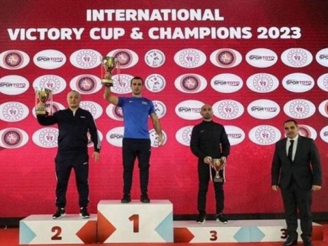 Güləşçilərimiz “Zəfər kuboku”nu 12 medalla başa vurdu