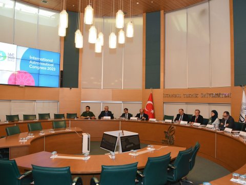 TEKNOFEST-də Astronavtika Konqresinə dair təqdimat