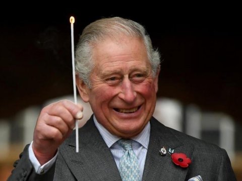 Kralın tacqoyma mərasiminə kimlər dəvət edilib?