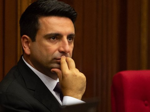 Ermənistan spikeri Mustafa Şentopla görüşəcək - YENİLƏNİB