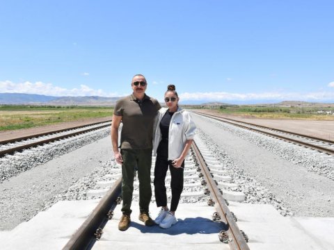 Prezident Bərdə-Ağdam dəmir yolu xəttinin tikintisi ilə tanış olub - YENİLƏNİB