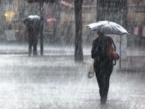 Sabahın havası - Yenə yağış, leysan...