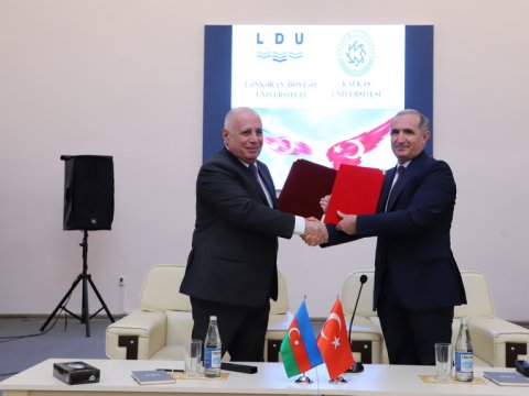 Türkiyənin Qafqaz Universitetinin rəsmiləri LDU-da - FOTOLAR