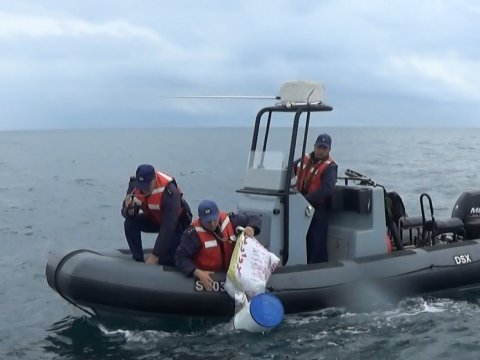 DSX-nin Xəzərdə narkotik əməliyyatı - FOTO