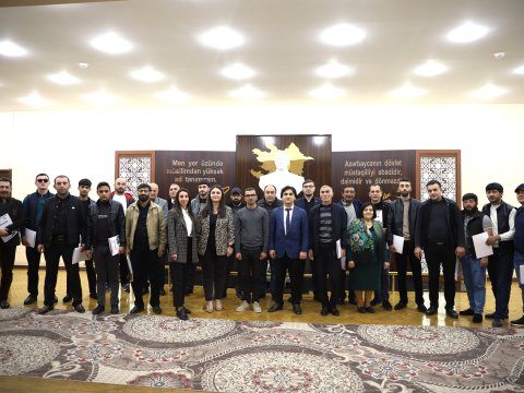 Universitetdə təlimlər keçirilib - FOTOLAR