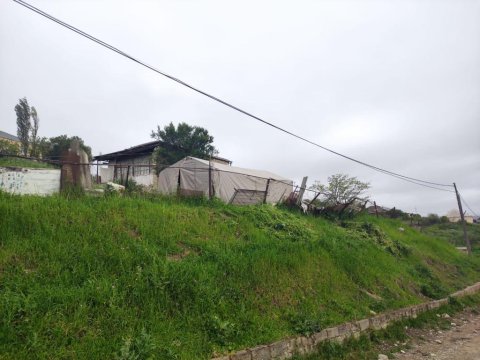 Azərbaycanda torpaq sürüşməsi - Sakinlər təxliyə olundu (VİDEO)