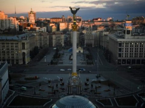 Kiyevə zərbələr endirildi - Yaralılar var