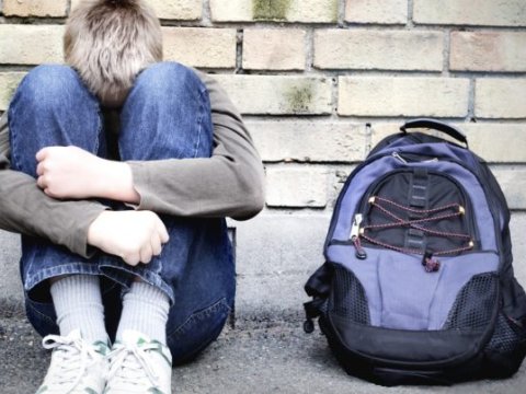 Məktəbli oğlan 9 gündür yoxa çıxıb