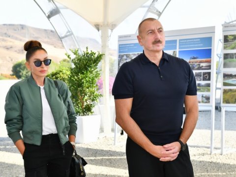 Prezidentlə xanımı Şuşada açılış və təməlqoyma mərasimlərində