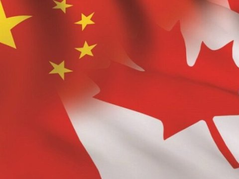 Çin kanadalı diplomatı ölkədən QOVUB