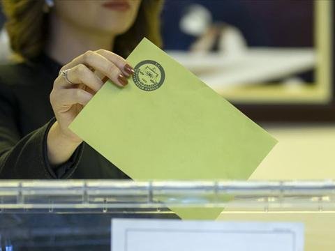 Türkiyə seçkiləri: 1.8 milyona yaxın insan səs verib 