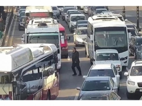 160-a yaxın avtobus TIXACDA qalıb