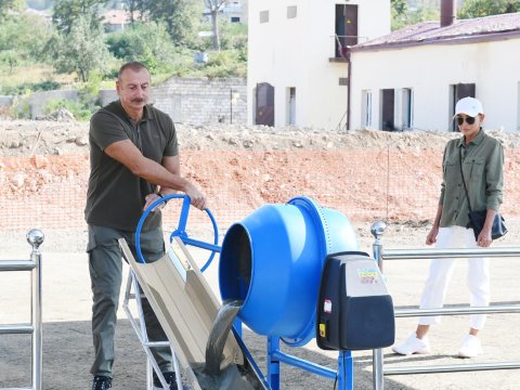 Şuşada yeni yaşayış kompleksinin təməli qoyuldu - YENİLƏNİB