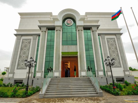 Azərbaycanın Türkmənistandakı səfirliyinin yeni binası açıldı