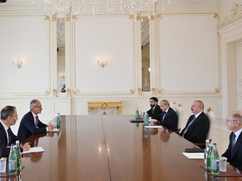 Prezident Nikolas Terrazı qəbul edib