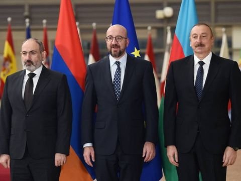 Azərbaycan Brüssel görüşünə RAZILIQ VERDİ