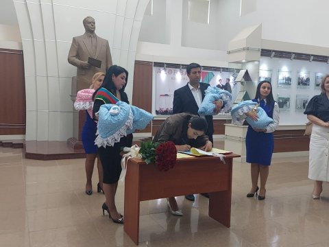 İlham, Mehriban, Heydər və Ərdoğana şəhadətnamə verildi 