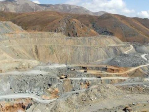 Zoda gedən yol bağlandı - VİDEO