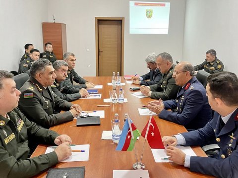 Türkiyəli general Bakıda danışıqlar apardı