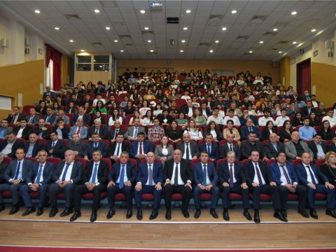 BMU-da Heydər Əliyevlə bağlı konfrans keçirildi - FOTOLAR