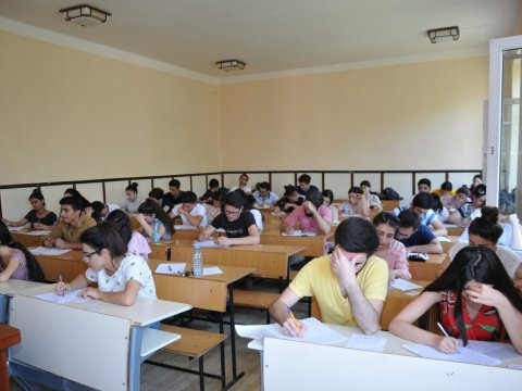 Bir nəfər maksimum bal topladı, 5-nin nəticəsi ləğv edildi