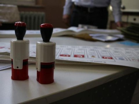 TARİXİ GÜN: Türkiyədə səsvermə başa çatdı - YENİLƏNİB