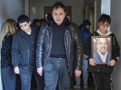 Qardaşından Oqtay Əliyevlə bağlı təsirli paylaşım: Nə vaxt görüşürük?