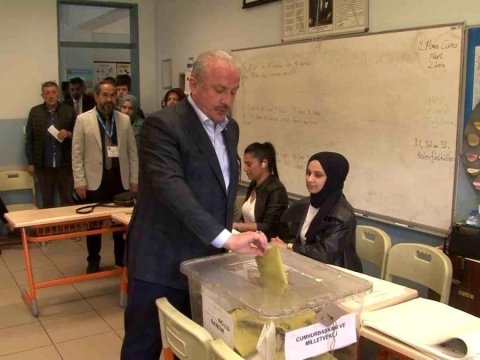 Seçkilər qaydalara uyğun keçirilir - SPİKER