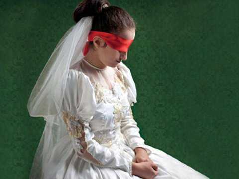 Erkən nikahların sağlamlığa vurduğu ZƏRƏR