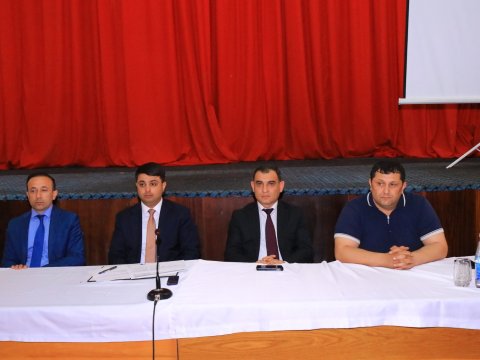 Neftçalanın icra başçısı vətəndaşların problemlərini dinləyib