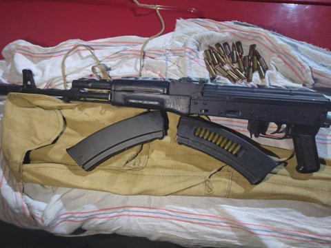 Maşında silah saxlayan şəxs tutuldu - FOTO