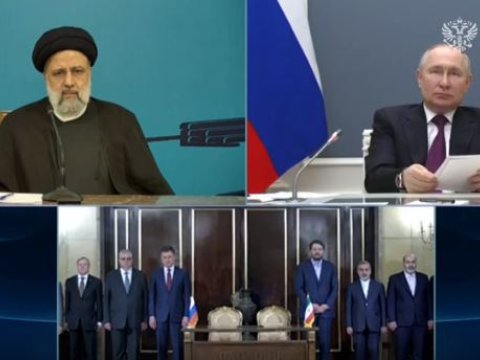 Putin Rəisi ilə Rəşt-Astara dəmir yolu barədə saziş imzaladı