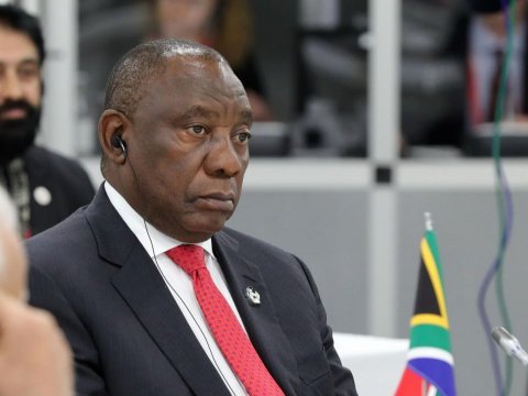 CAR prezidenti Ukraynaya getmək istəyir - Sülh planı