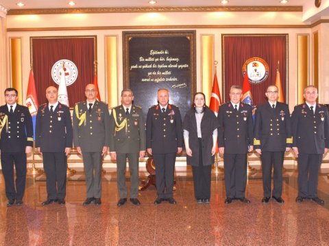 Türkiyədə təhsil alan azərbaycanlı hərbçilərin sayı artırıla bilər 