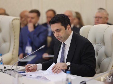 Erməni spiker Türkiyə ilə normallaşmadan DANIŞDI