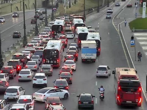 Paytaxtda 103-dən çox avtobus TIXACDA qalıb