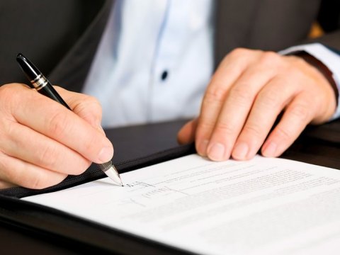 Əmək müqavilələrin sayı 2 milyona çatır