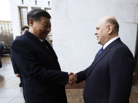 Rusiya baş naziri Çin lideri ilə görüşəcək