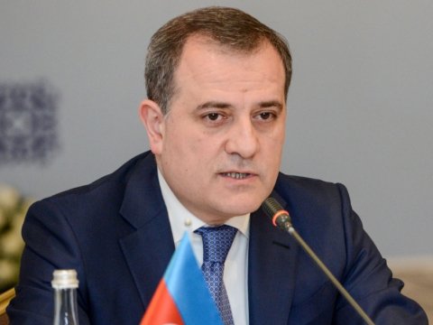 Azərbaycan Rusiya-İslam dünyası forumunda iştirak edir