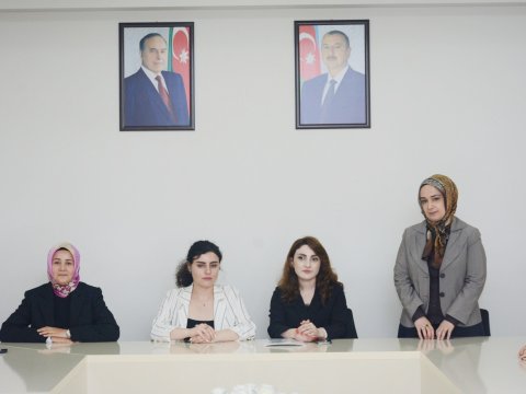 Aİİ-nin “Brend tələbə”ləri mükafatlandırıldı - FOTOLAR